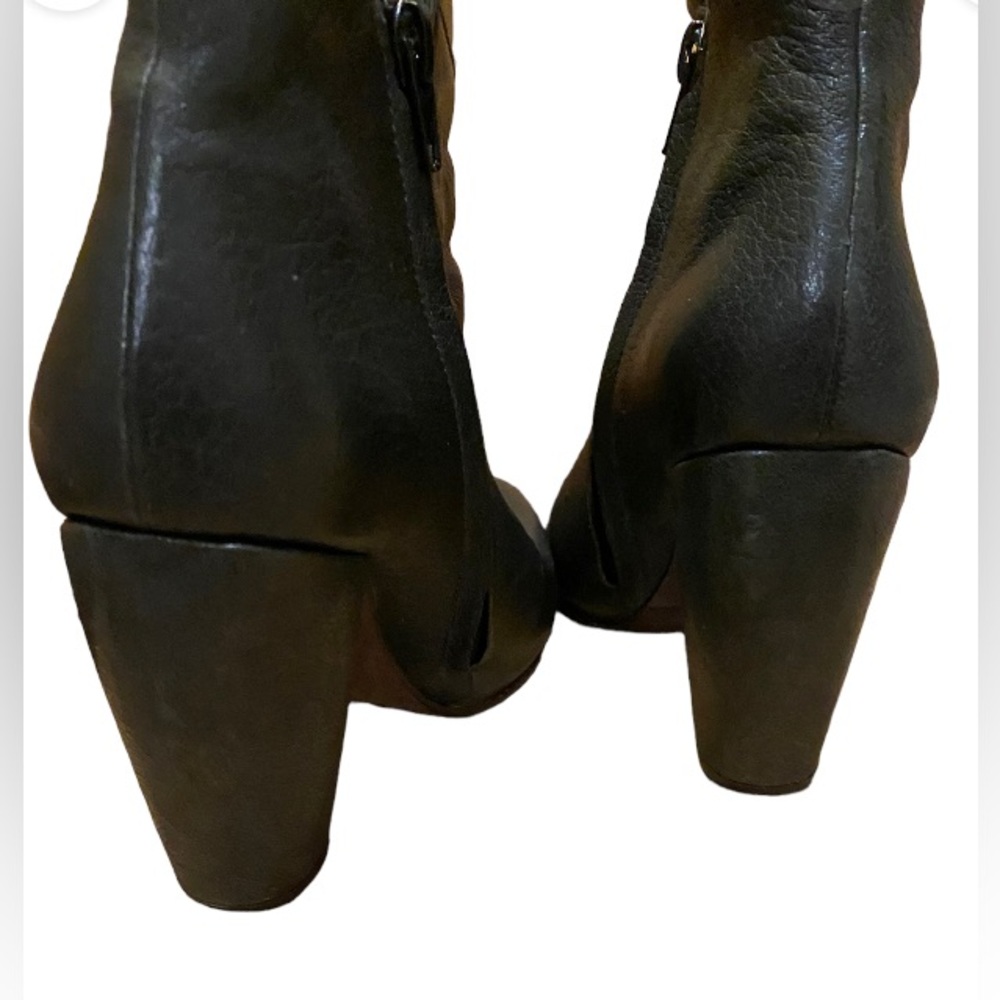 EUC Coclico woman’s high heel ankle boot Dixon chart ( smoky, black, )7.5 - Picture 2 of 5